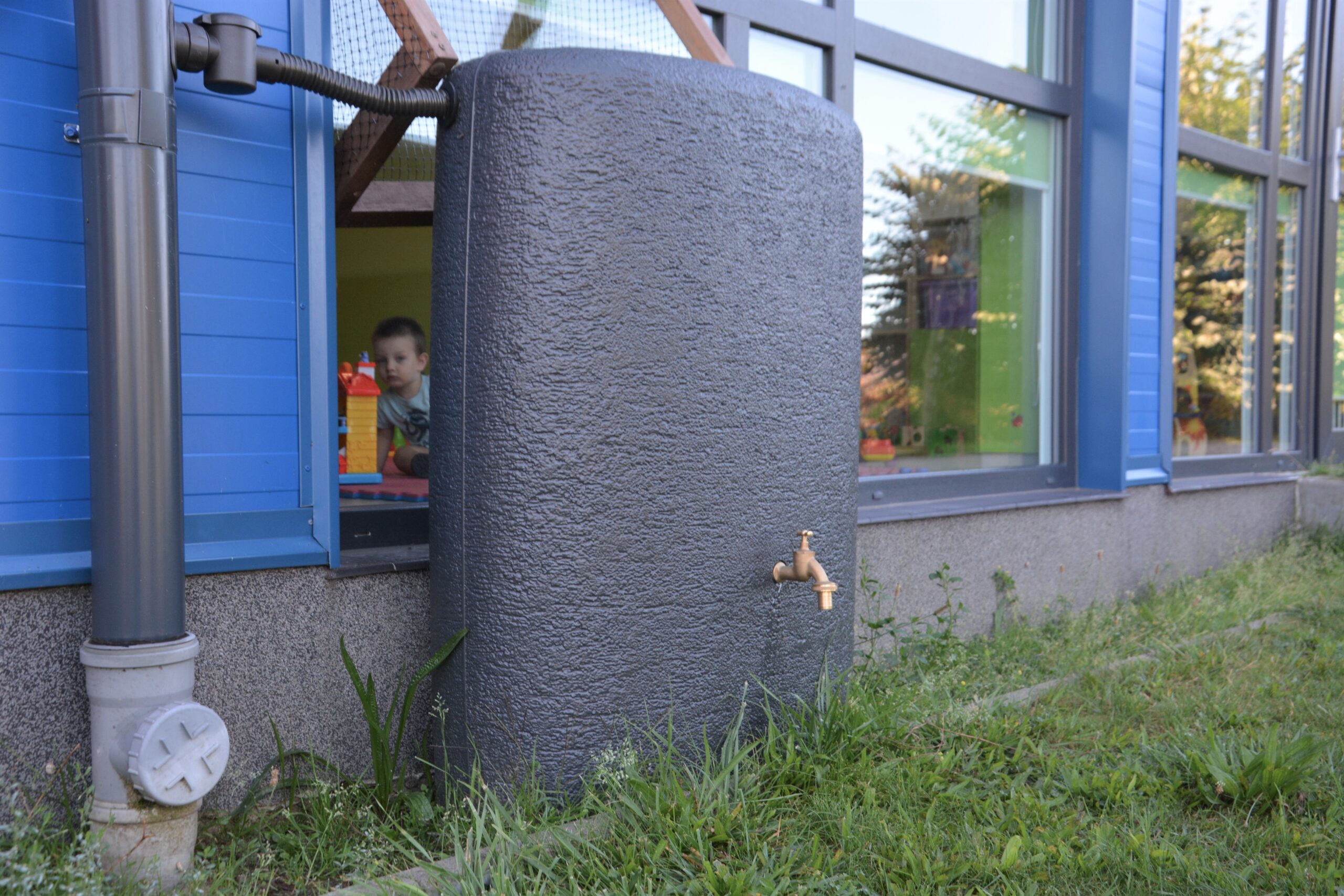 Installation of rainwater tanks at the Nursery in Gryfino